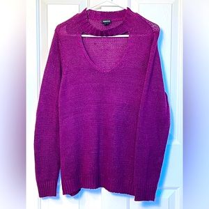 Torrid Sweater w/ V-Neck Cut Out, Long Sleeve, Crocheted, Purple, size 1x